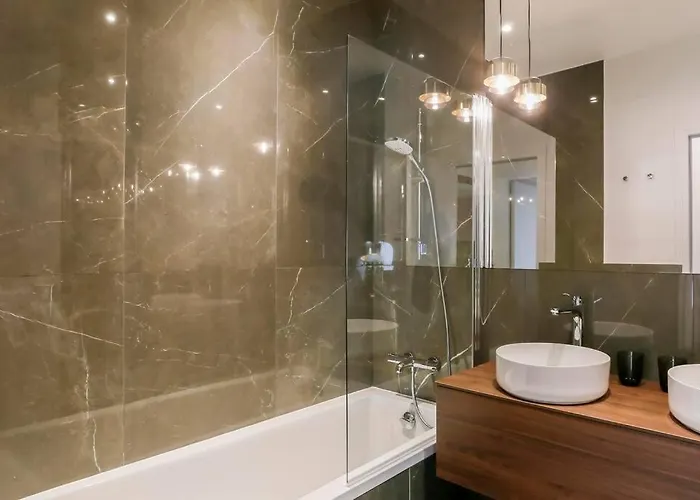 アパート Modern 2 Bedrooms Near Louvre パリ