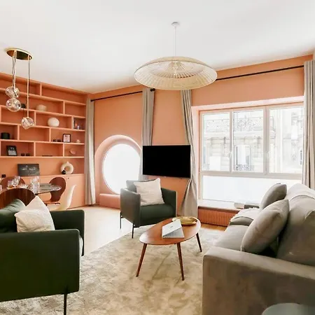 Apartamento Modern 2 Bedrooms Near Louvre París
