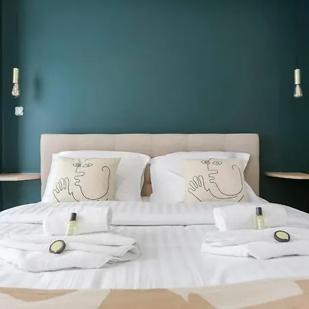 Modern 2 Bedrooms Near Louvre * פריז